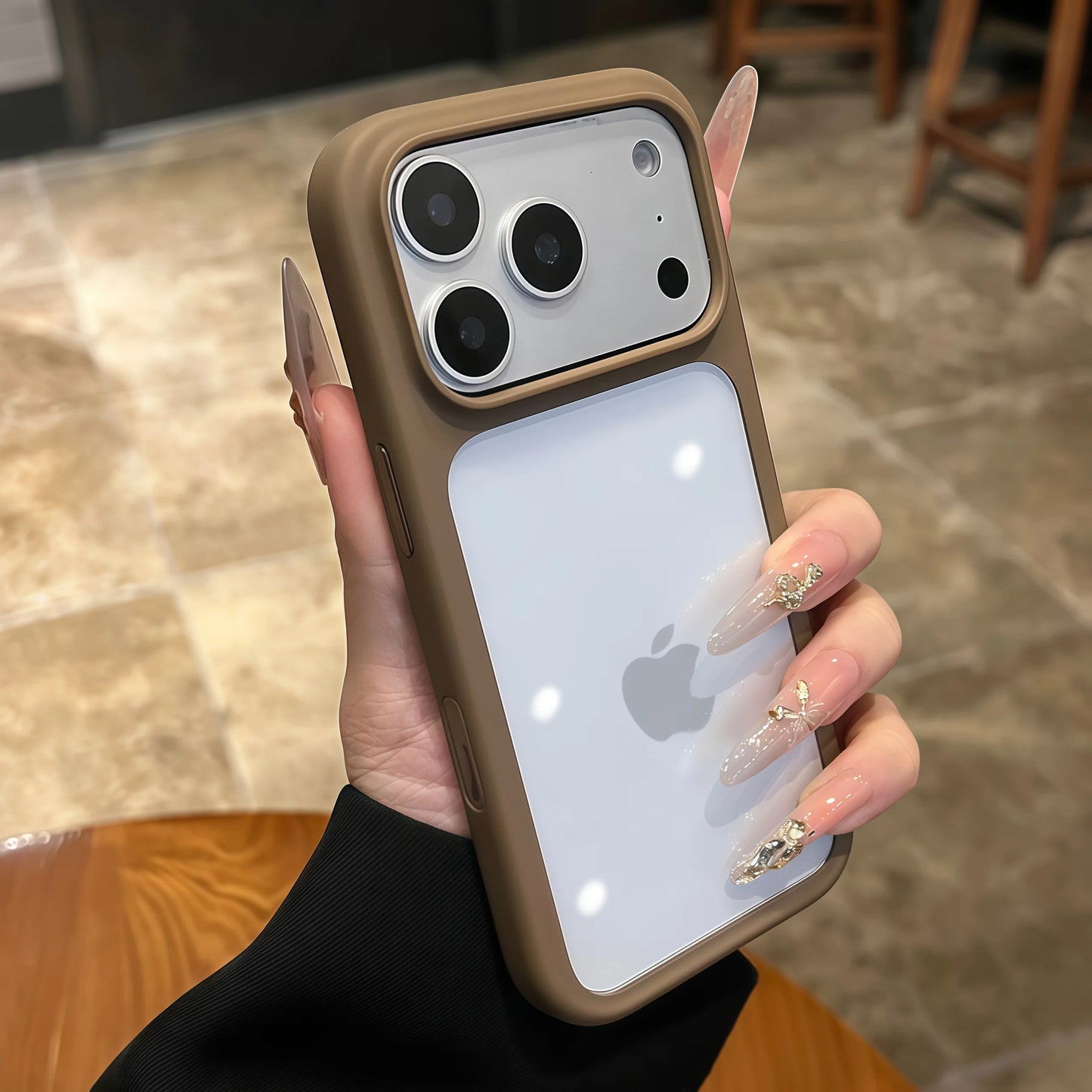 Luxury Advanced Silicone Soft Edge Transparent Case For iPhone 17 17 Pro 17 Pro Max Shockproof Phone Case Hard Back Panel Cover
