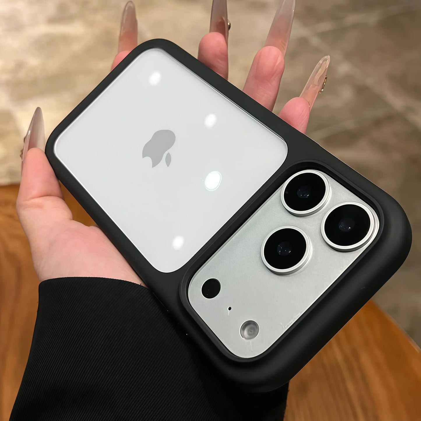 Luxury Advanced Silicone Soft Edge Transparent Case For iPhone 17 17 Pro 17 Pro Max Shockproof Phone Case Hard Back Panel Cover